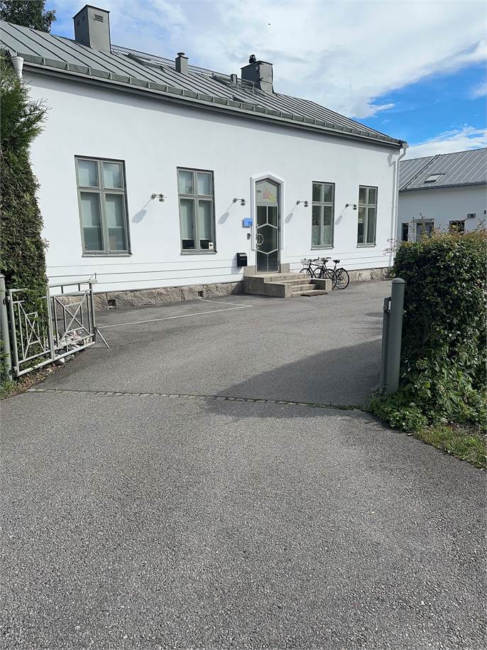 Fastighetens framsida